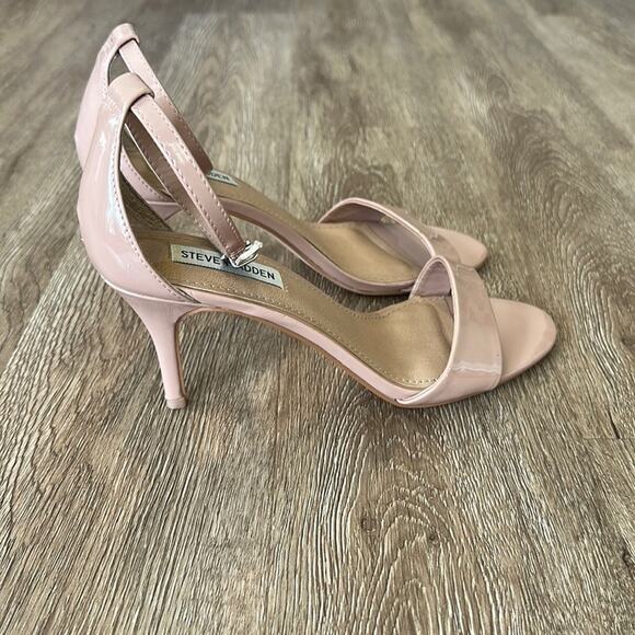 Steve Madden Fantsie Open Toe Sandals Nude Size 9.5 Cushioned - Picture 1 of 6